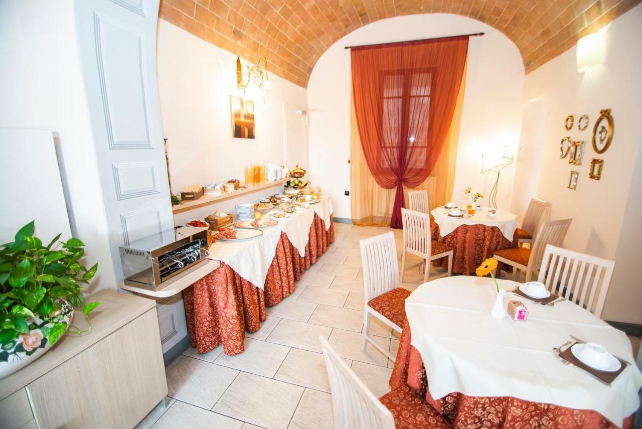 Hotel La Colonna Siena Exteriör bild